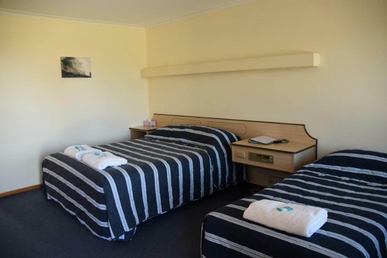 Stansbury Holiday Motel Экстерьер фото