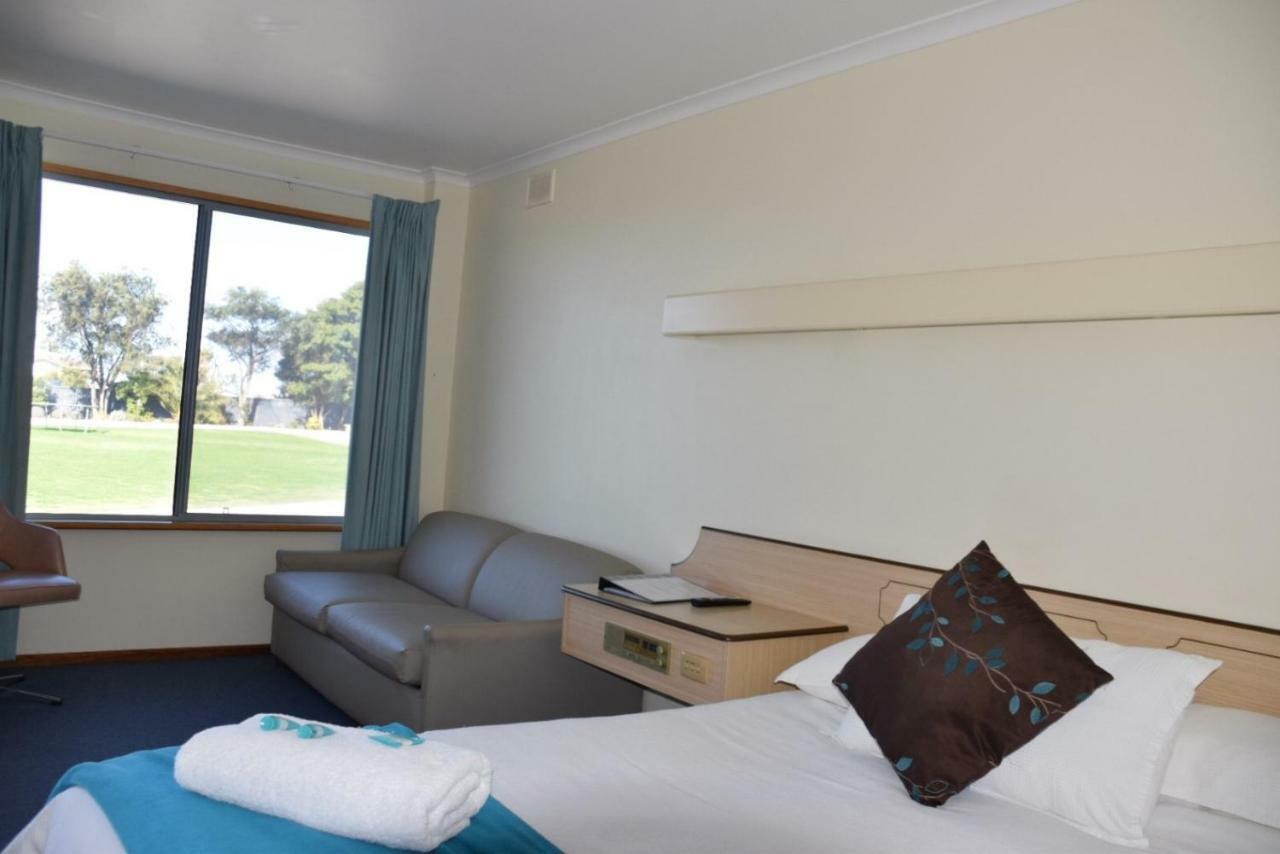 Stansbury Holiday Motel Экстерьер фото